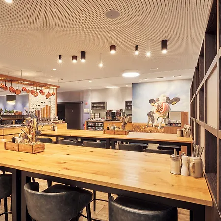 Western Arabellapark Hotel 3*