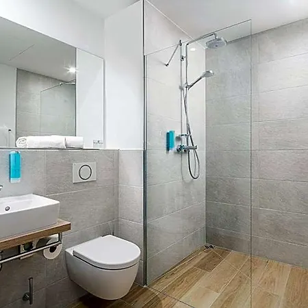 Western Arabellapark Hotel 3*